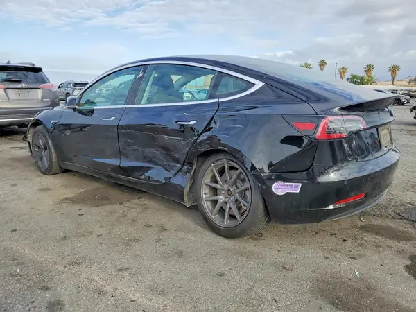 5YJ3E1EA6KF424566 2019 TESLA MODEL 3 - Image 2
