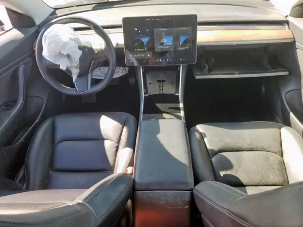 5YJ3E1EA6KF426687 2019 TESLA MODEL 3 - Image 8