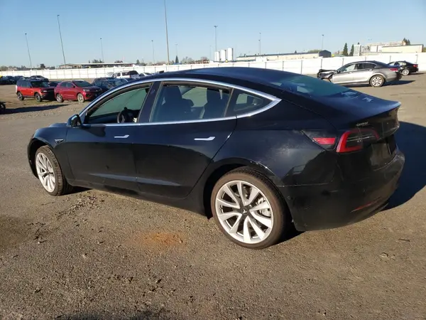 5YJ3E1EA6KF436152 2019 TESLA MODEL 3 - Image 2