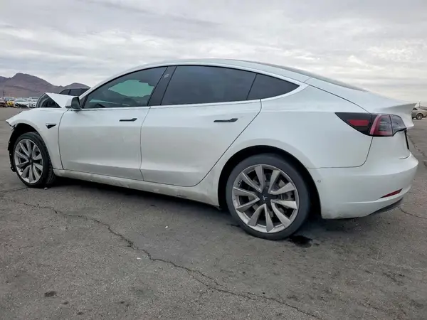 5YJ3E1EA6KF436409 2019 TESLA MODEL 3 - Image 2