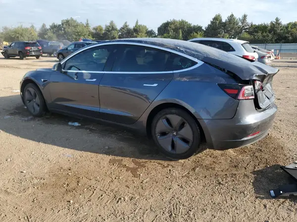 5YJ3E1EA6KF436507 2019 TESLA MODEL 3 - Image 2