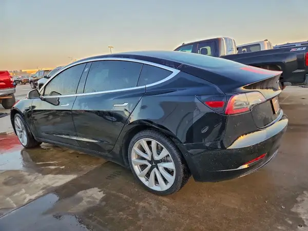 5YJ3E1EA6KF441352 2019 TESLA MODEL 3 - Image 2