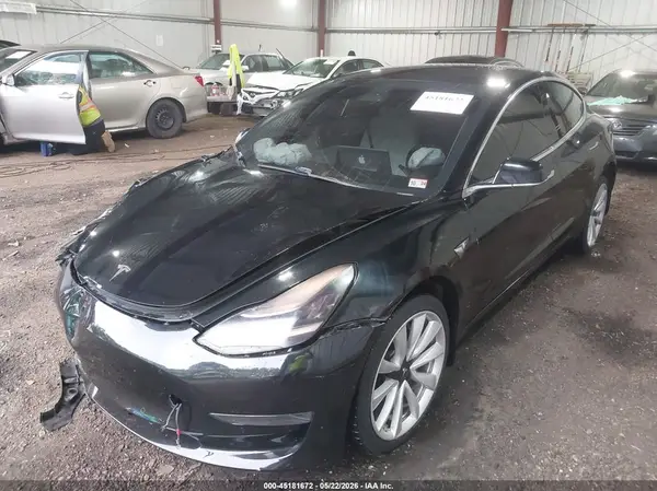 5YJ3E1EA6KF444770 2019 TESLA MODEL 3 - Image 2