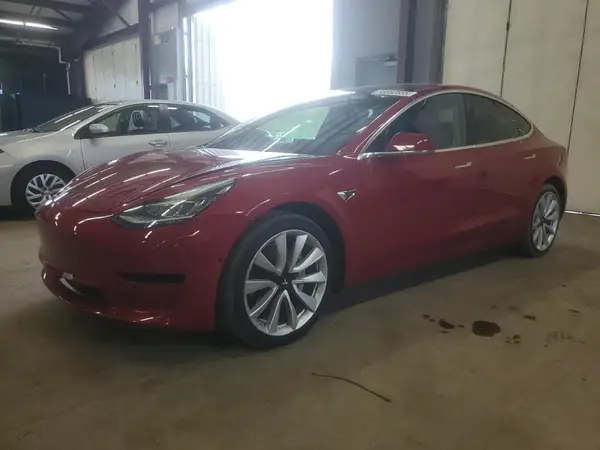 5YJ3E1EA6KF447023 2019 TESLA MODEL 3 - Image 1