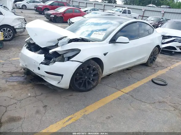 5YJ3E1EA6KF474240 2019 TESLA MODEL 3 - Image 2