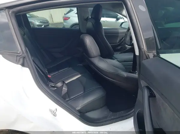 5YJ3E1EA6KF474240 2019 TESLA MODEL 3 - Image 8