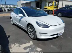 5YJ3E1EA6KF476585 2019 TESLA MODEL 3