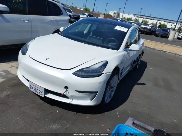 5YJ3E1EA6KF476585 2019 TESLA MODEL 3 - Image 2
