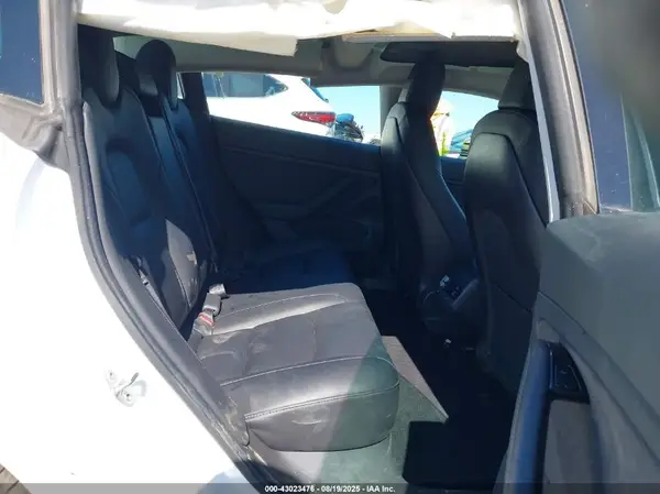 5YJ3E1EA6KF482788 2019 TESLA MODEL 3 - Image 8