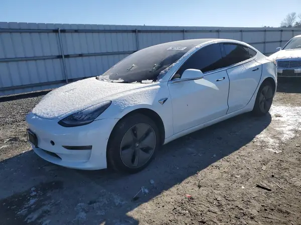 5YJ3E1EA6KF482970 2019 TESLA MODEL 3 - Image 1