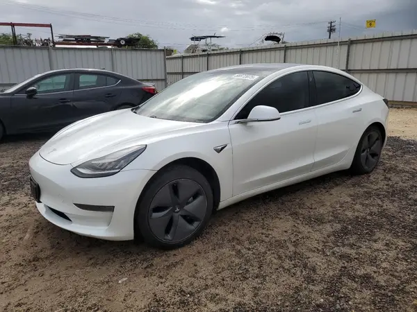 5YJ3E1EA6KF483813 2019 TESLA MODEL 3 - Image 1