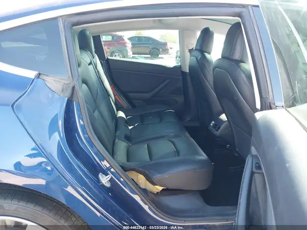 5YJ3E1EA6KF495394 2019 TESLA MODEL 3 - Image 8