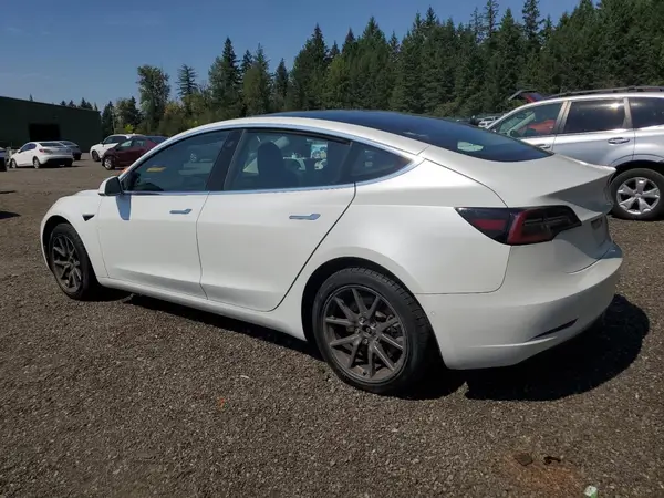 5YJ3E1EA6LF590748 2020 TESLA MODEL 3 - Image 2