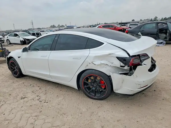 5YJ3E1EA6LF598395 2020 TESLA MODEL 3 - Image 2