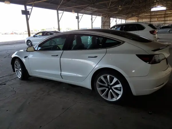 5YJ3E1EA6LF599319 2020 TESLA MODEL 3 - Image 2