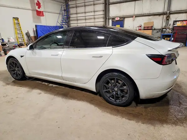 5YJ3E1EA6LF603840 2020 TESLA MODEL 3 - Image 2