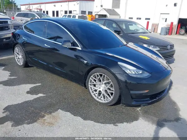 5YJ3E1EA6LF606690 2020 TESLA MODEL 3 - Image 1