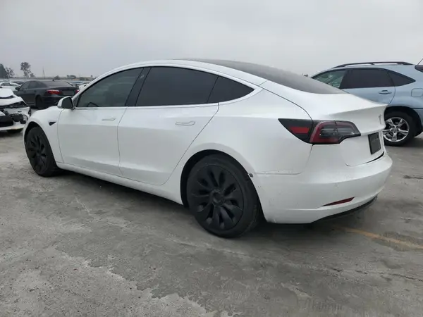 5YJ3E1EA6LF615387 2020 TESLA MODEL 3 - Image 2