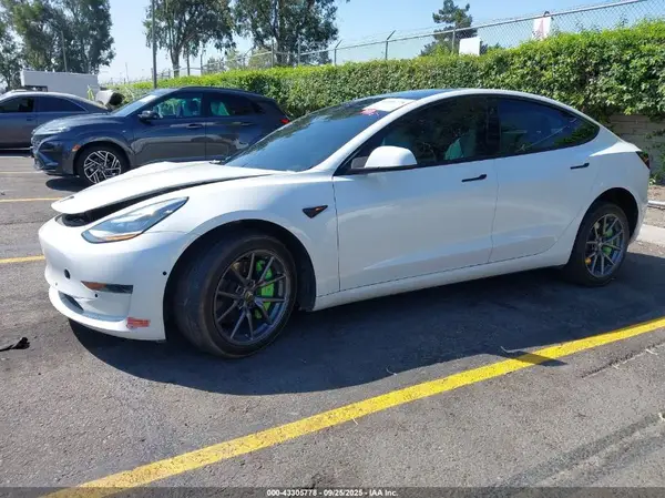 5YJ3E1EA6LF615647 2020 TESLA MODEL 3 - Image 2