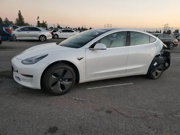 5YJ3E1EA6LF626129 2020 TESLA MODEL 3 - Image 1