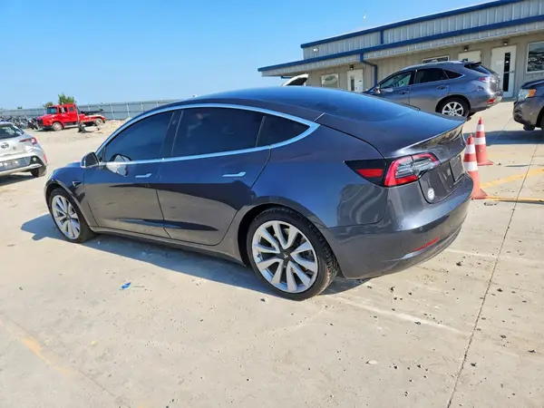 5YJ3E1EA6LF635025 2020 TESLA MODEL 3 - Image 2