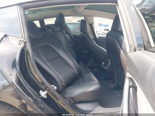 5YJ3E1EA6LF645568 2020 TESLA MODEL 3 - Image 8