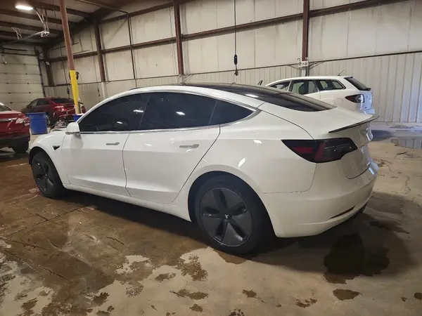 5YJ3E1EA6LF658949 2020 TESLA MODEL 3 - Image 2