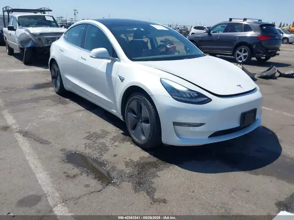 5YJ3E1EA6LF659311 2020 TESLA MODEL 3 - Image 1
