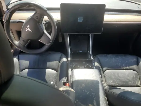 5YJ3E1EA6LF661186 2020 TESLA MODEL 3 - Image 8
