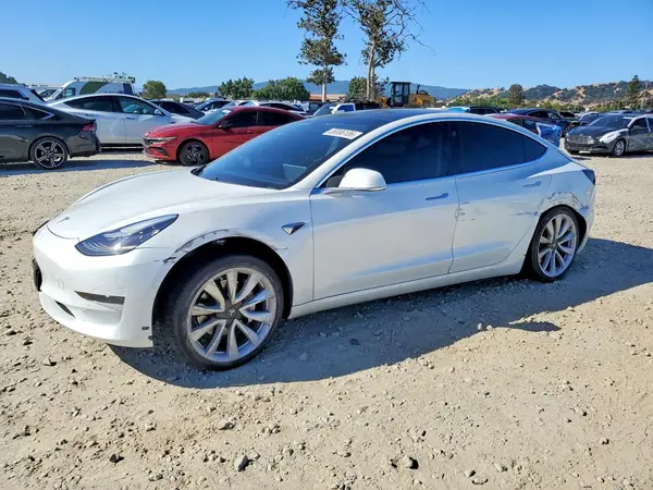 5YJ3E1EA6LF661575 2020 TESLA MODEL 3 - Image 1