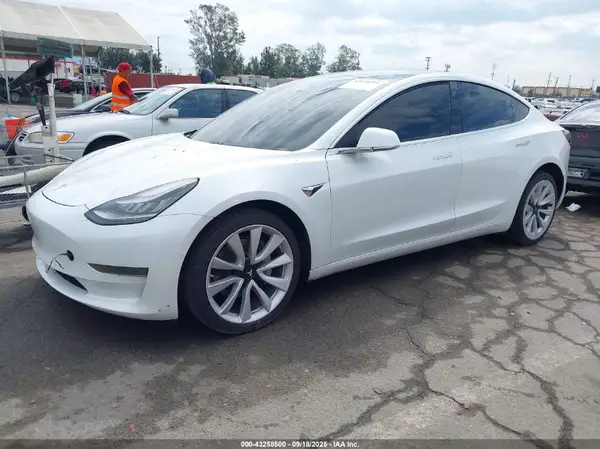 5YJ3E1EA6LF661835 2020 TESLA MODEL 3 - Image 2