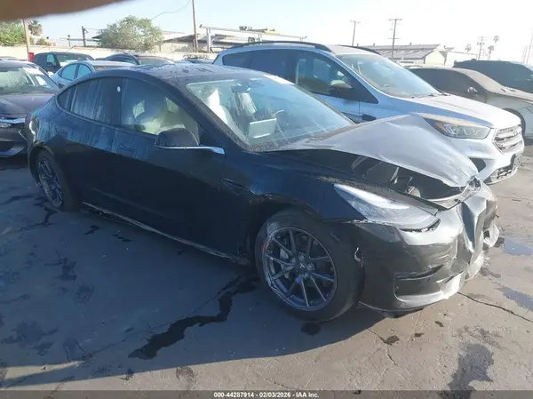 5YJ3E1EA6LF662063 2020 TESLA MODEL 3 - Image 1
