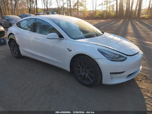 5YJ3E1EA6LF709009 2020 TESLA MODEL 3 - Image 1