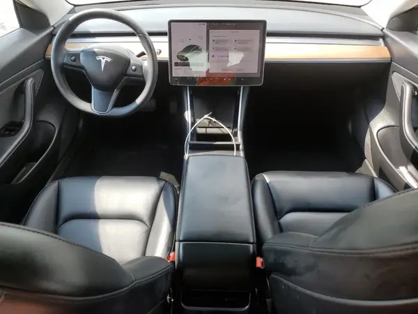 5YJ3E1EA6LF715960 2020 TESLA MODEL 3 - Image 8