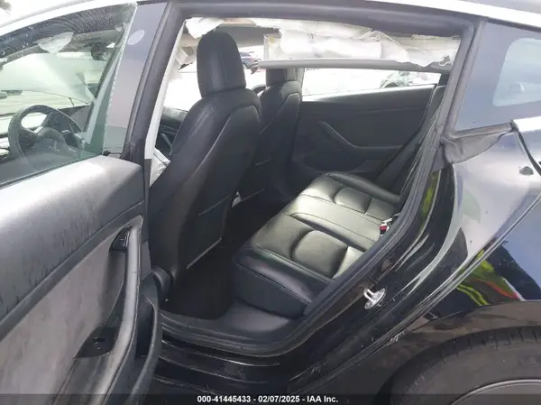 5YJ3E1EA6LF739031 2020 TESLA MODEL 3 - Image 8