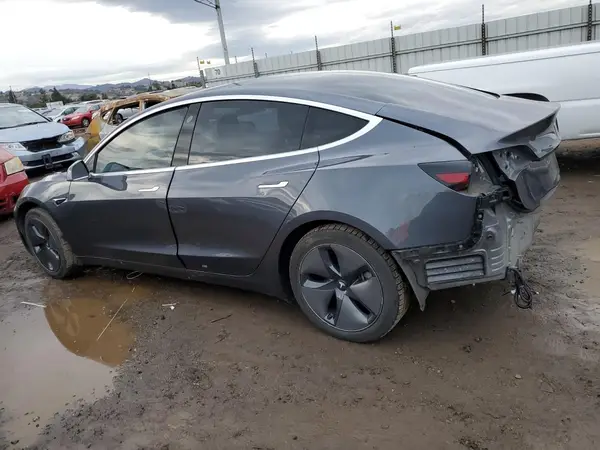 5YJ3E1EA6LF739403 2020 TESLA MODEL 3 - Image 2