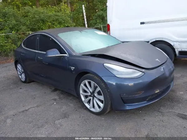 5YJ3E1EA6LF740728 2020 TESLA MODEL 3 - Image 1