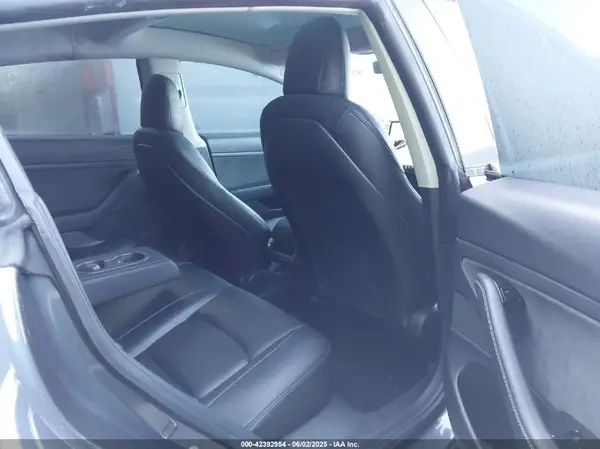 5YJ3E1EA6LF740728 2020 TESLA MODEL 3 - Image 8