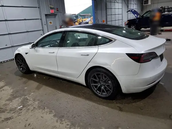 5YJ3E1EA6LF740969 2020 TESLA MODEL 3 - Image 2