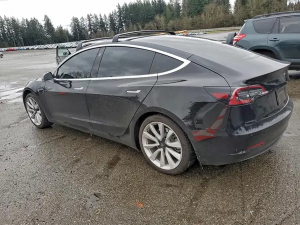 5YJ3E1EA6LF743712 2020 TESLA MODEL 3 - Image 2