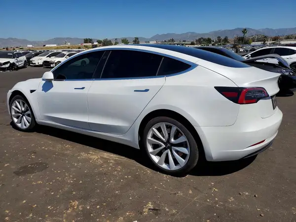 5YJ3E1EA6LF745850 2020 TESLA MODEL 3 - Image 2