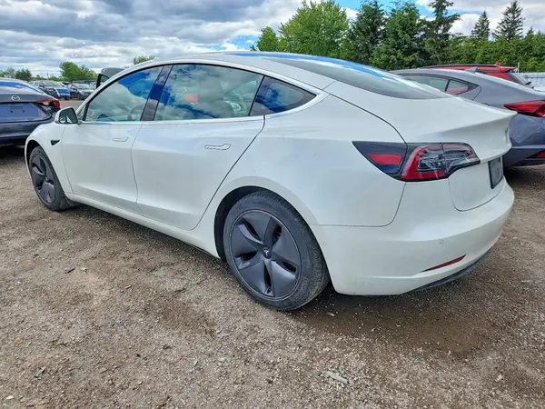 5YJ3E1EA6LF764513 2020 TESLA MODEL 3 - Image 2