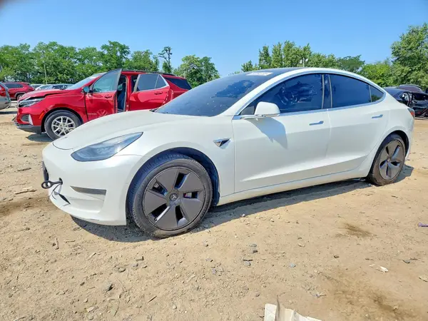 5YJ3E1EA6LF780226 2020 TESLA MODEL 3 - Image 1