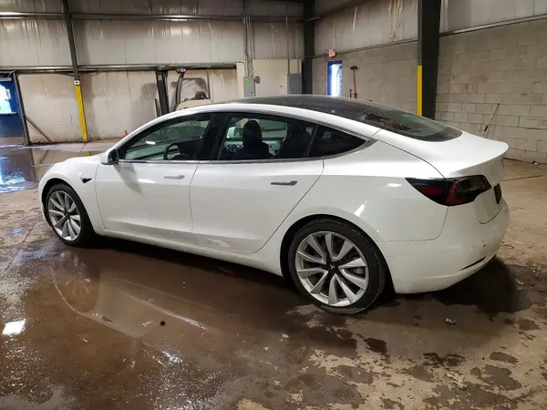 5YJ3E1EA6LF785667 2020 TESLA MODEL 3 - Image 2
