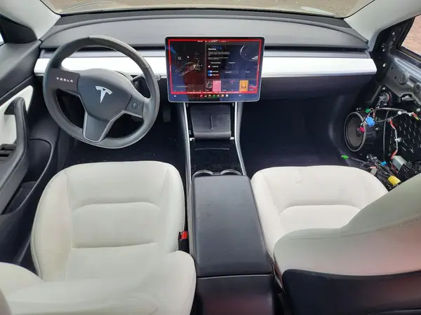 5YJ3E1EA6LF793154 2020 TESLA MODEL 3 - Image 8