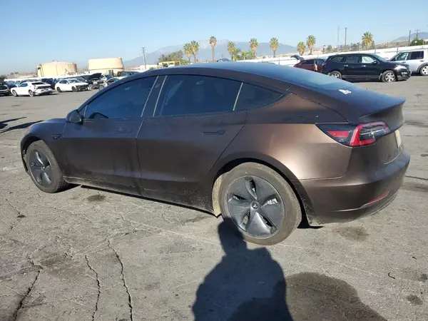 5YJ3E1EA6LF804427 2020 TESLA MODEL 3 - Image 2