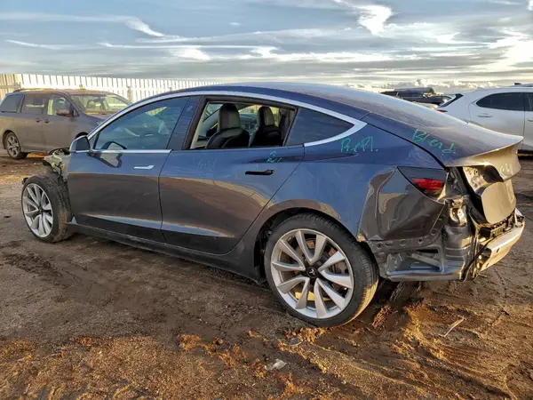 5YJ3E1EA6LF807926 2020 TESLA MODEL 3 - Image 2