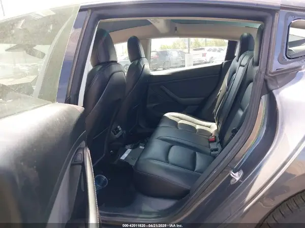 5YJ3E1EA6MF006544 2021 TESLA MODEL 3 - Image 8