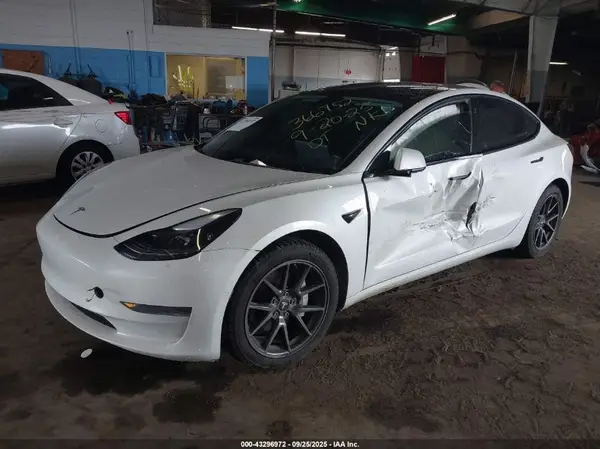 5YJ3E1EA6MF009508 2021 TESLA MODEL 3 - Image 2