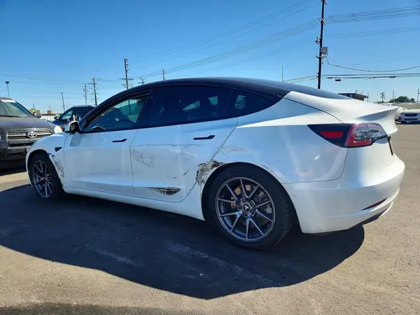 5YJ3E1EA6MF013638 2021 TESLA MODEL 3 - Image 2